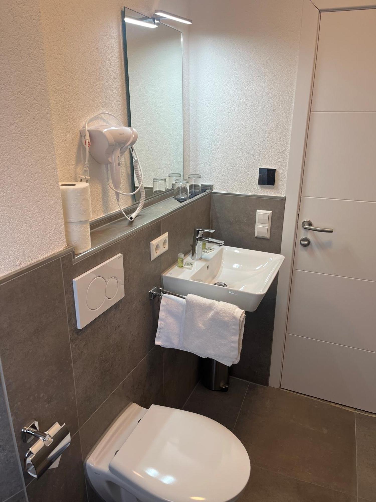 Hotel Seeadler Friedrichshafen Zewnętrze zdjęcie