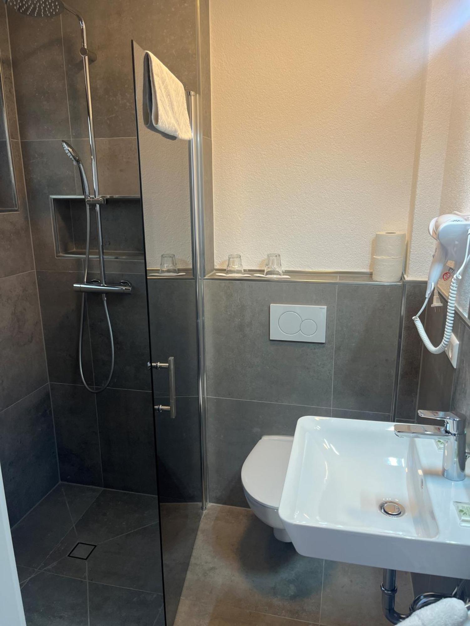 Hotel Seeadler Friedrichshafen Zewnętrze zdjęcie